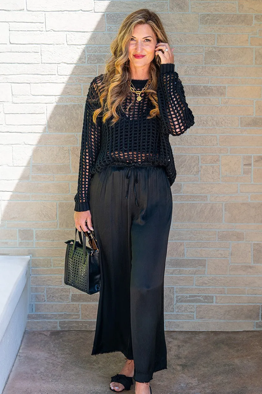 Mia Loose Fit Crochet Sweater Black
