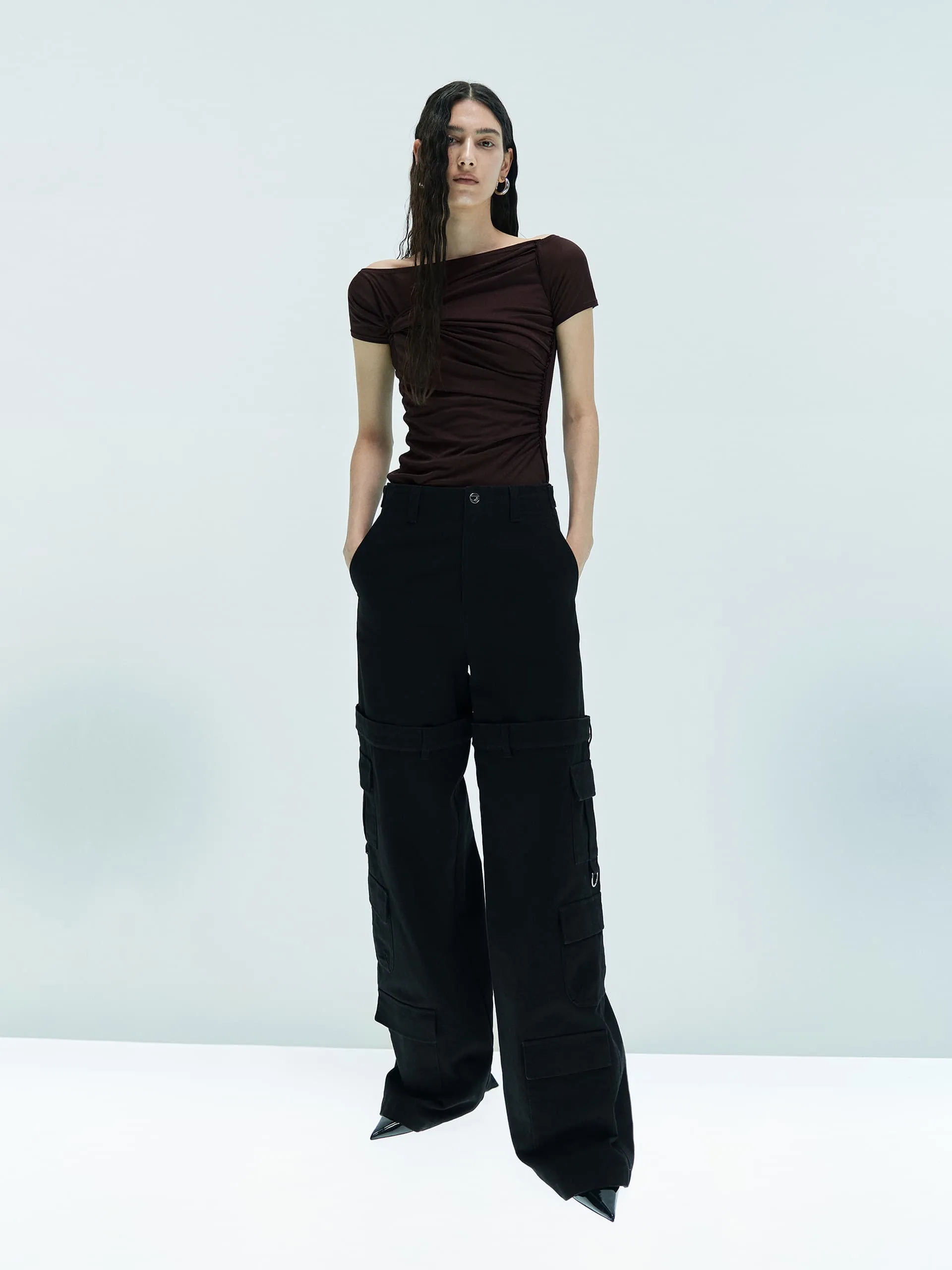 Paneled Detail Cargo Pants