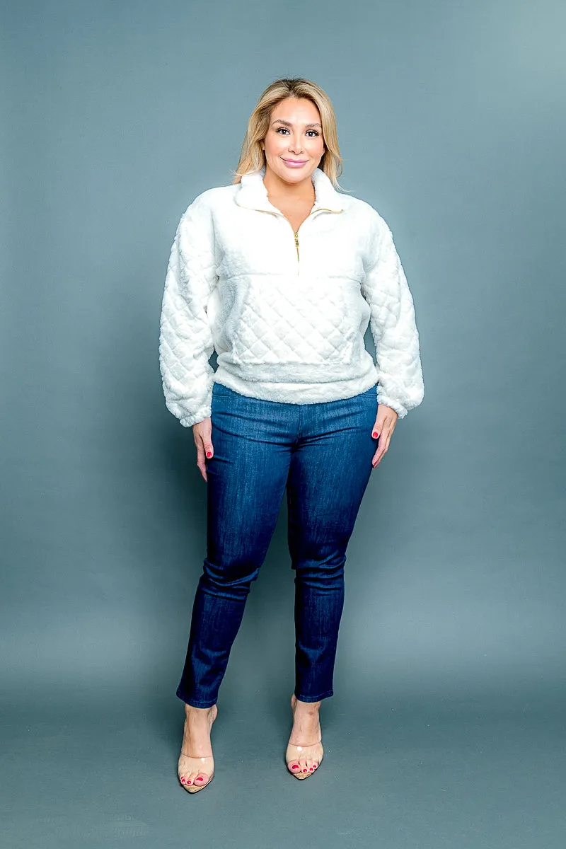Plus Size 1/2 Zip Fur Pullover Sweater with Quilted Kangaroo Pocket and Long Sleeves in  (NB4100042482)