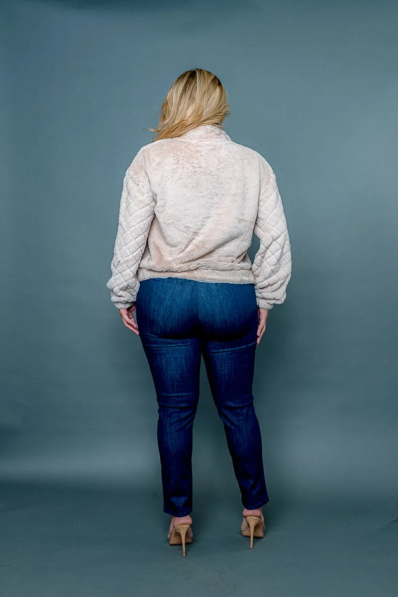 Plus Size 1/2 Zip Fur Pullover Sweater with Quilted Kangaroo Pocket and Long Sleeves in  (NB4100042482)