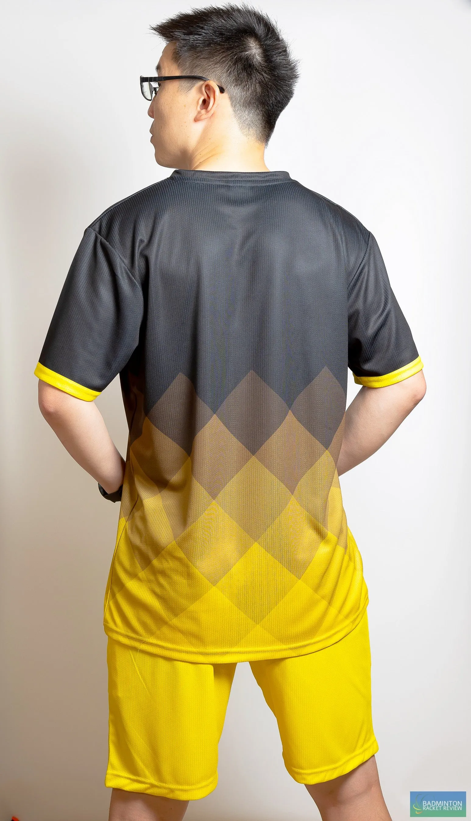 Sting BRR Top - Black with Brown - Badminton/Tennis/Squash T-Shirt and Shorts